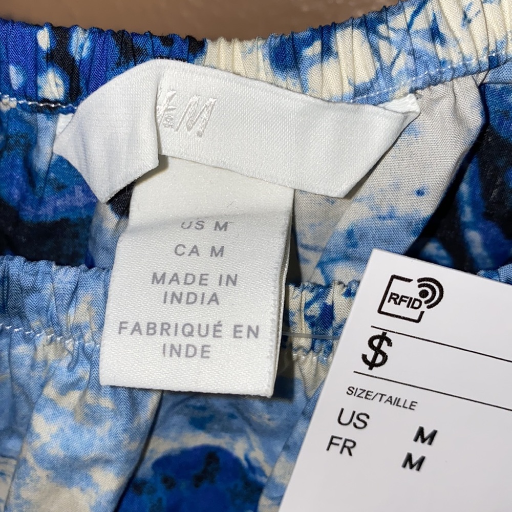 H&M Top - Picture 3 of 5